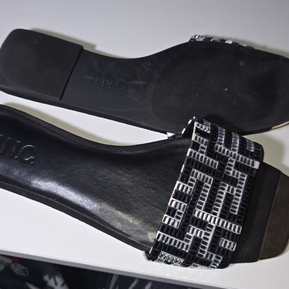 INC - 8M International Concepts Beaded Slide Sandals Black Silver Gold Toe Plate - Picture 6 of 7